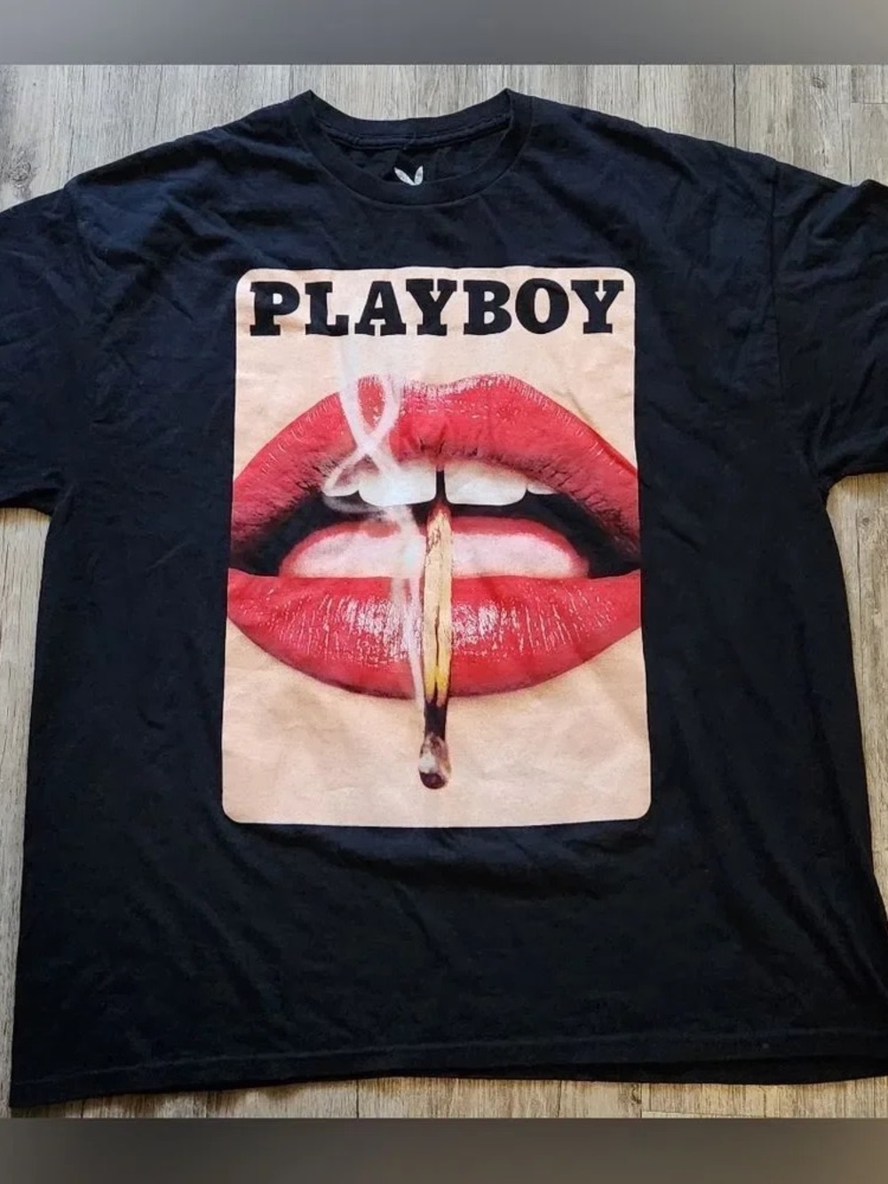 Gildan Black Tee with Red Lips Playboy Graphic